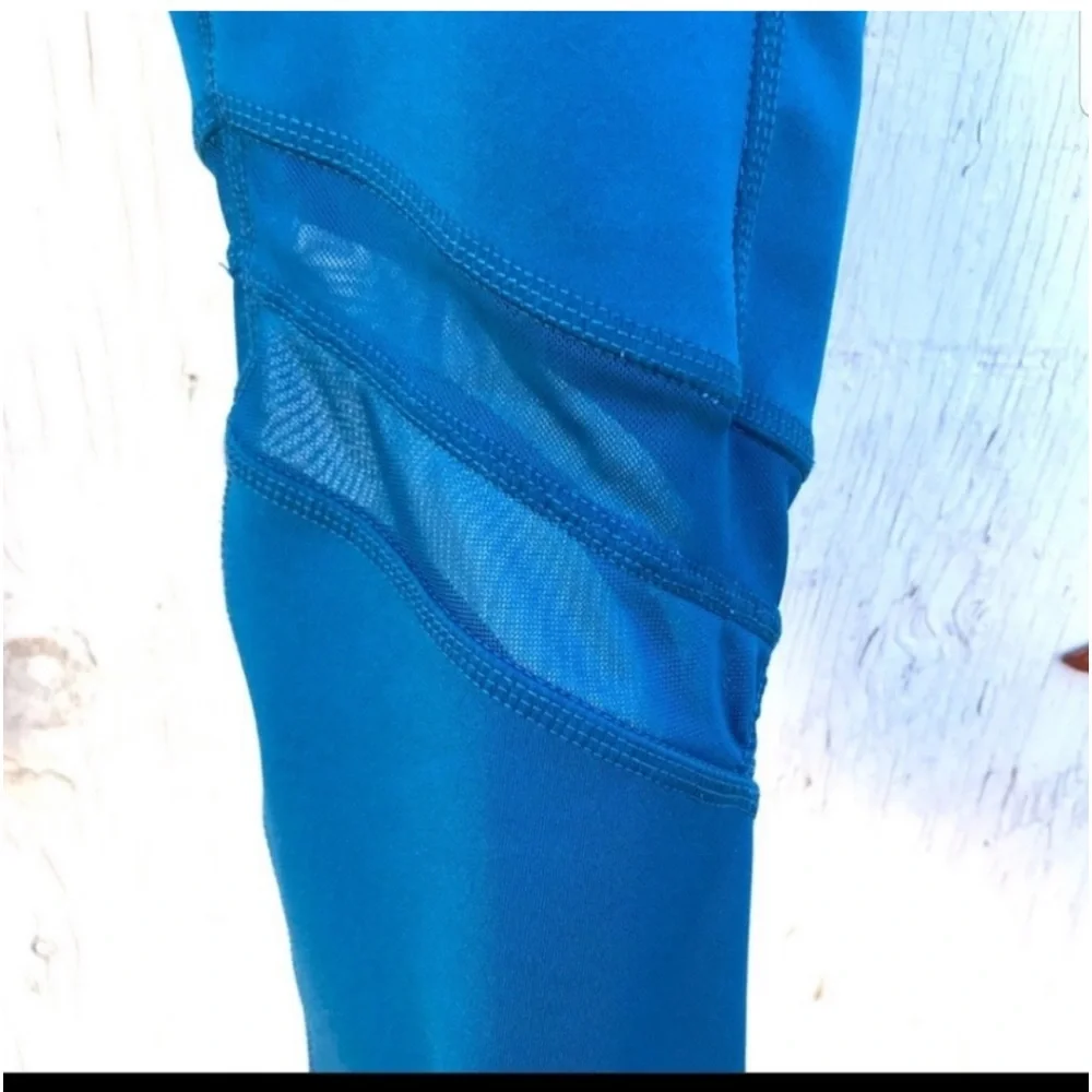 ✨🩵ACTIVE LEGGINGS🩵✨ - Picture 6 of 6